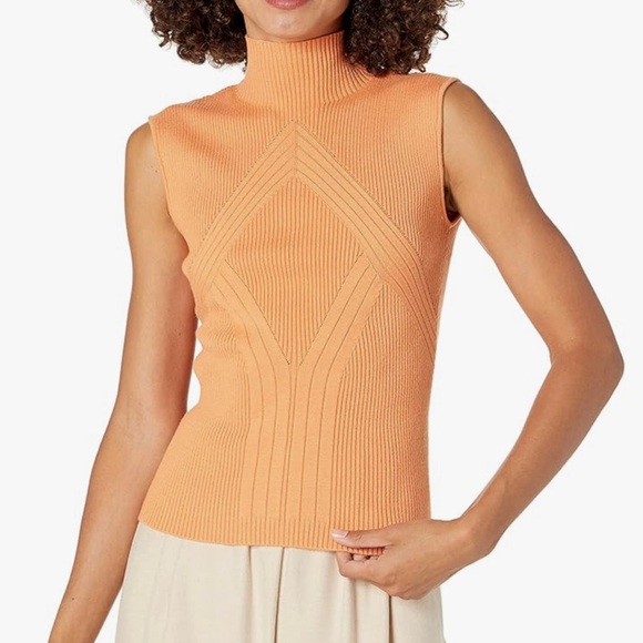 NEW Guess Women's Turtleneck Fine Gauge Sleeveless Top XL - Picture 2 of 10